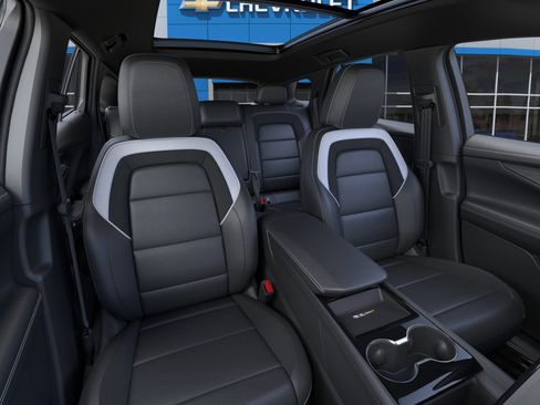 New 2026 Chevrolet Blazer EV LT AWD/4WD image 16