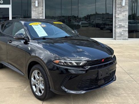 Used 2024 Dodge Hornet R/T image 1