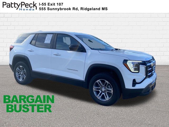 Used 2026 GMC Terrain Elevation FWD image 1