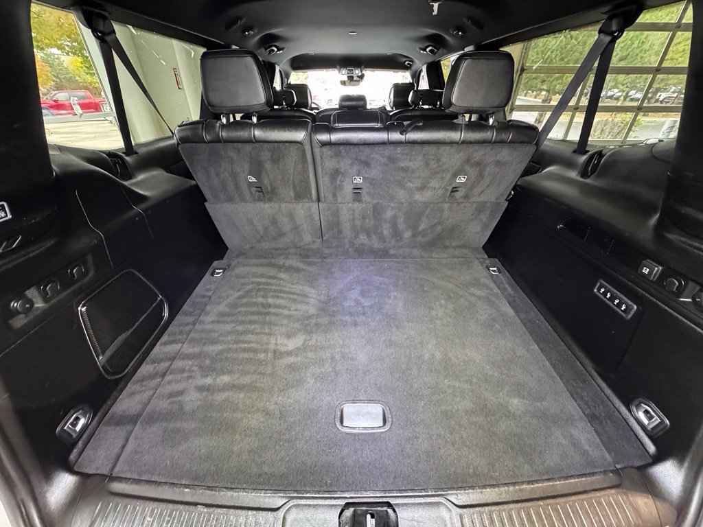 Used 2024 Jeep Wagoneer L Series II w/ Flexible Seating Group AWD/4WD image 48
