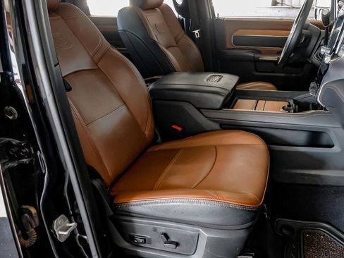 Used 2024 RAM 2500 Limited image 31