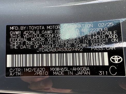 Used 2025 Toyota Prius XLE AWD/4WD image 46