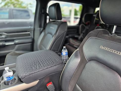 Used 2019 RAM 1500 Laramie AWD/4WD image 8