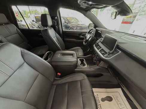 Used 2022 Chevrolet Tahoe RST w/ Luxury Package AWD/4WD image 39