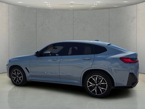 Used 2023 BMW X4 xDrive30i w/ M Sport Package AWD/4WD image 8