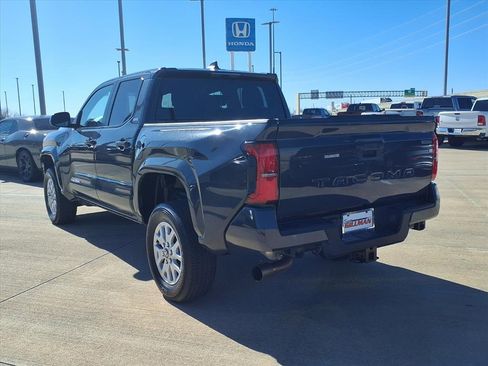 Used 2024 Toyota Tacoma SR5 image 2