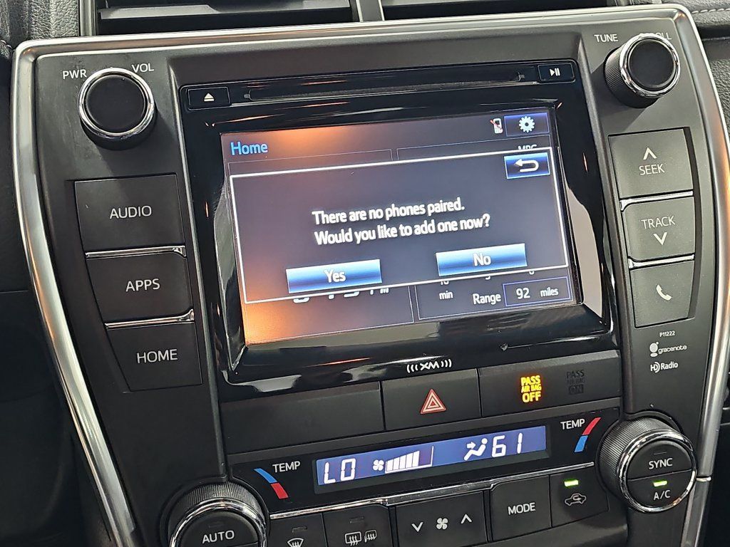 Used 2016 Toyota Camry XLE FWD image 23
