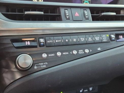 Used 2021 Lexus ES 350 w/ Premium Package FWD image 17