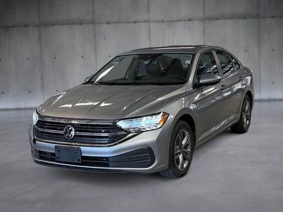 Used 2024 Volkswagen Jetta SE