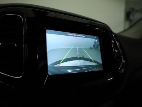 Used 2021 Jeep Compass Latitude image 21