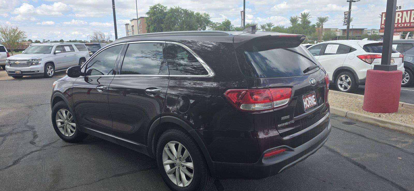 Used 2016 Kia Sorento FWD image 7