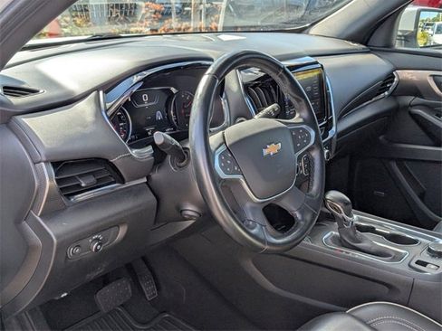 Certified 2023 Chevrolet Traverse Premier image 7