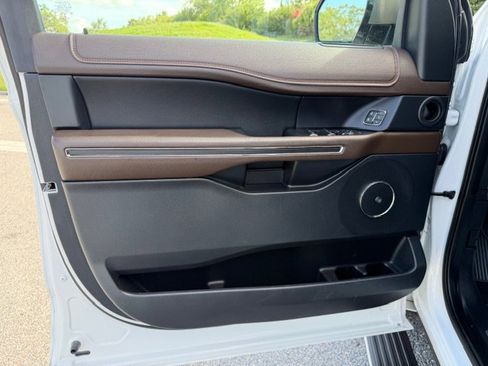 Used 2020 Ford Expedition Max King Ranch image 10