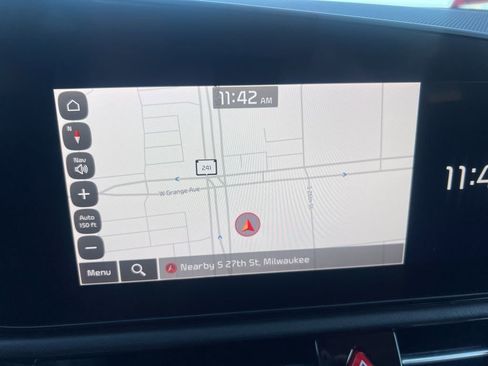 Certified 2023 Kia Niro EX image 53