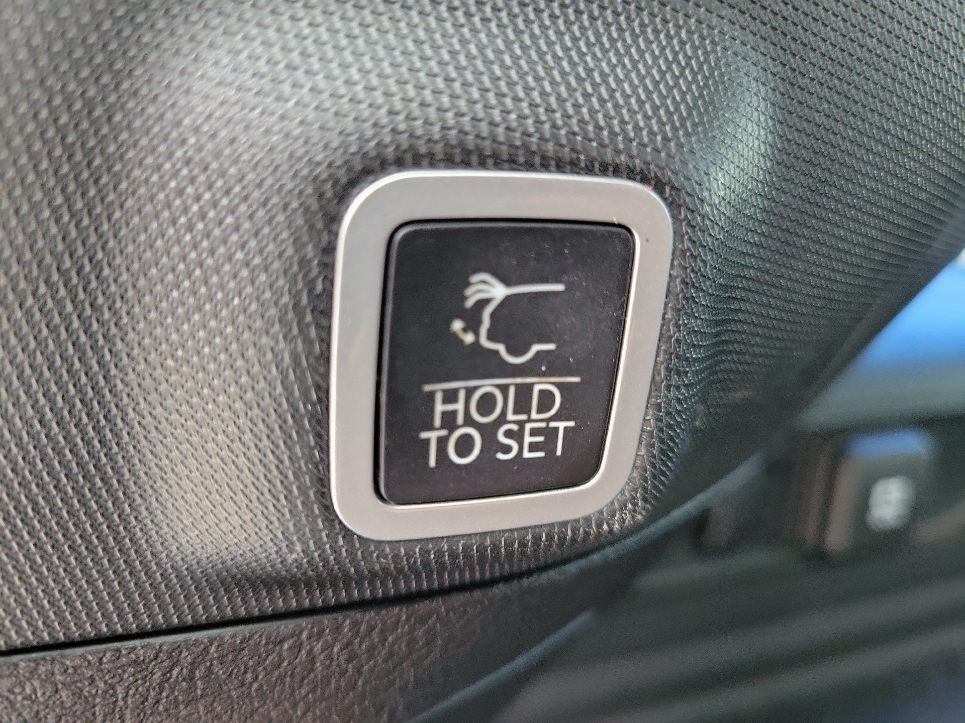 Used 2023 Jeep Grand Cherokee 4WD 4xe image 14