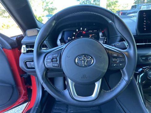 Used 2025 Toyota Supra Premium image 15