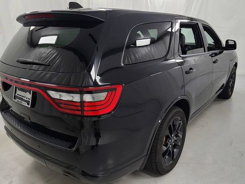 Used 2022 Dodge Durango R/T w/ Blacktop Package AWD/4WD image 3