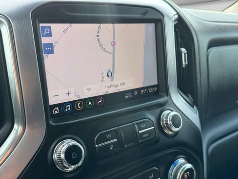 Used 2019 GMC Sierra 1500 SLT w/ SLT Premium Plus Package AWD/4WD image 24