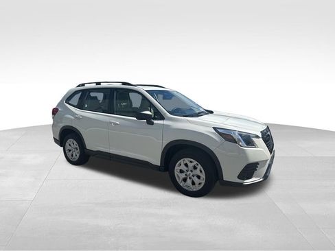 Used 2023 Subaru Forester AWD/4WD image 8