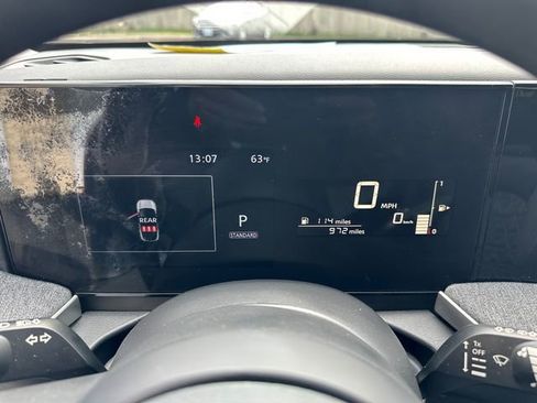 Used 2025 Nissan Kicks SV w/ Charging Package image 24