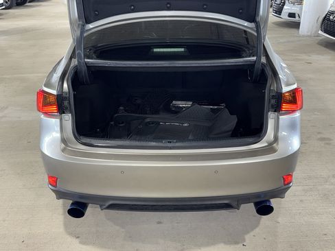 Used 2019 Lexus IS 300 F Sport w/ F Sport Package image 13