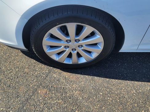 Used 2016 Buick Verano image 6