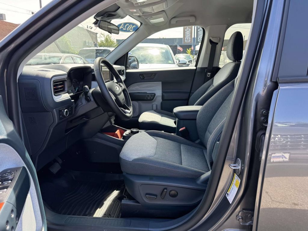 Used 2024 Ford Maverick XLT w/ XLT Luxury Package FWD image 15