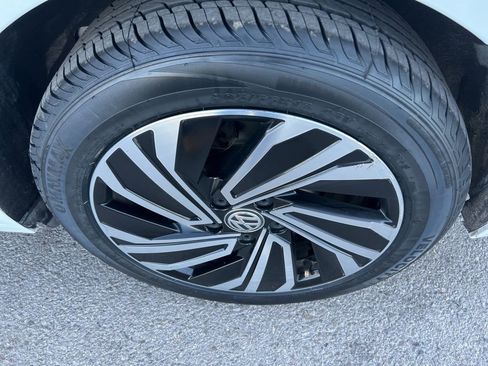 Used 2021 Volkswagen Jetta SEL Premium image 30