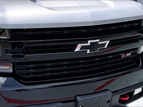 Used 2021 Chevrolet Silverado 1500 LT Trail Boss w/ Bed Protection Package AWD/4WD image 32