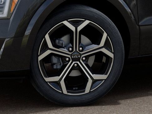 New 2026 Kia Niro SX Touring FWD image 9