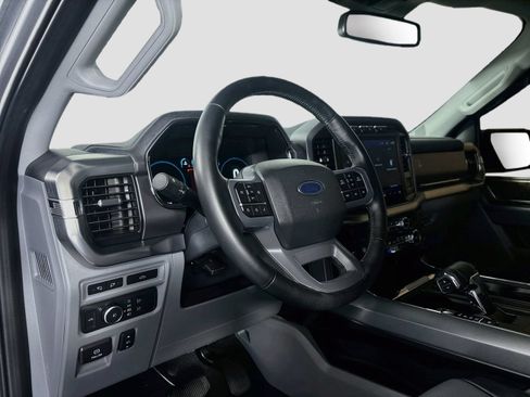 Used 2022 Ford F150 Lariat w/ FX4 Off-Road Package AWD/4WD image 9