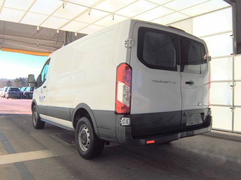 Used 2017 Ford Transit 150 image 3