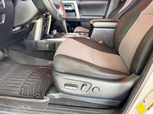 Used 2021 Toyota 4Runner SR5 AWD/4WD image 13