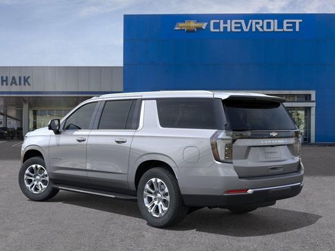 New 2026 Chevrolet Suburban LT w/ Comfort Package RWD image 3