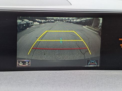 Used 2020 Lexus UX 250h w/ Premium Package image 23