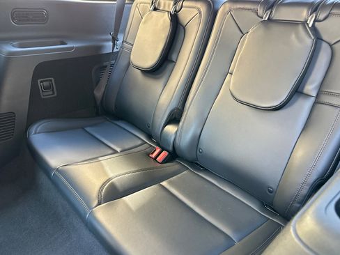 Used 2023 Lincoln Aviator Reserve w/ Equipment Group 201A image 15