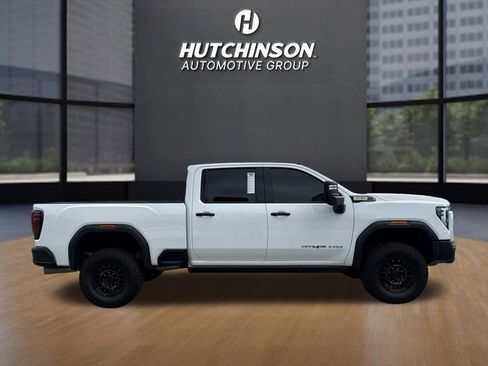 Certified 2024 GMC Sierra 2500 AT4X w/ AT4X AEV Edition image 8