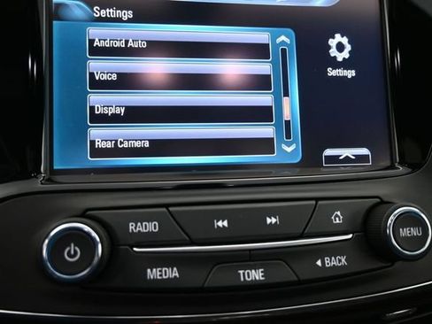 Used 2017 Buick Envision Essence FWD image 18