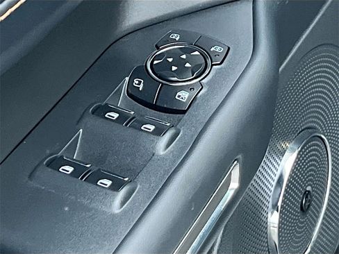 Used 2023 Ford Expedition Max Platinum image 18