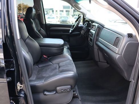 Used 2005 Dodge Ram 1500 Truck 2WD Quad Cab image 29