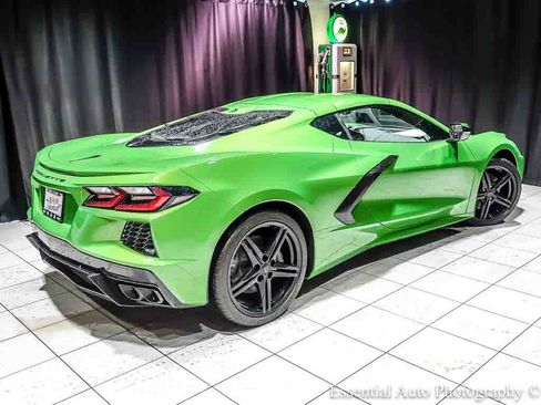 Used 2026 Chevrolet Corvette Stingray Preferred Cpe w/ Battery Protection Package RWD image 9