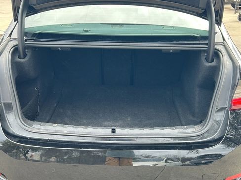 Used 2025 BMW 330i Sedan image 14