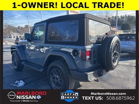Used 2024 Jeep Wrangler Sport S image 5