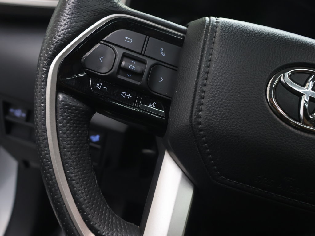 Used 2023 Toyota Tundra Limited AWD/4WD image 19