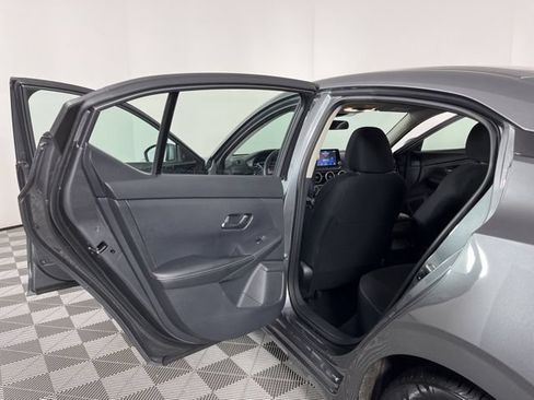 Used 2025 Nissan Sentra SV FWD image 40