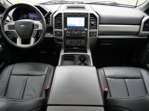 Used 2020 Ford F350 Lariat w/ Lariat Ultimate Package image 15