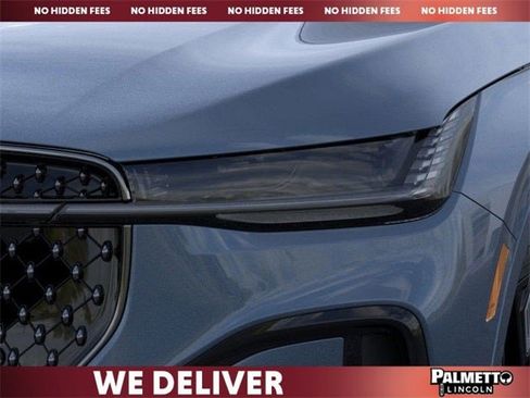 New 2026 Lincoln Nautilus Reserve w/ Jet Appearance Package image 18