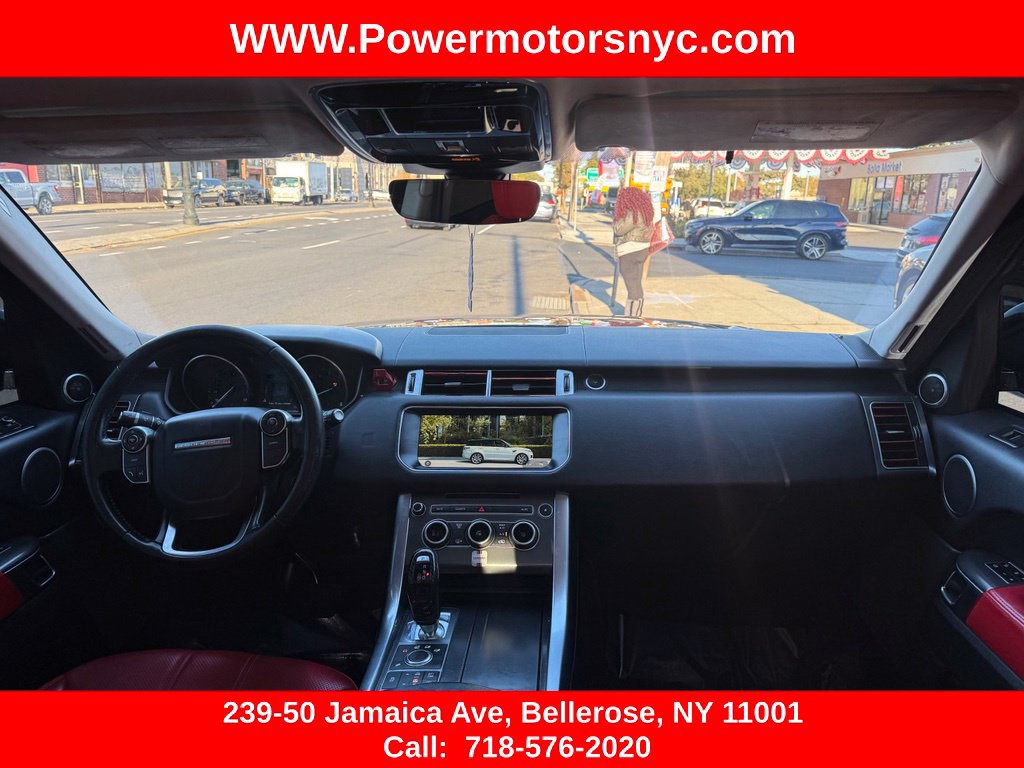 Used 2017 Land Rover Range Rover Sport SE AWD/4WD image 28