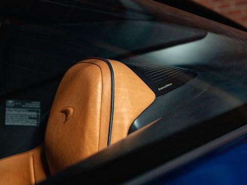 Used 2020 McLaren Speedtail image 17