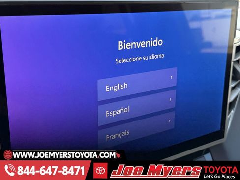 Used 2026 Toyota Tundra Limited w/ Power Package image 18